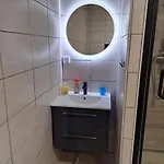 Moderni S Balkonem V Srdci Pardubic