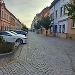Moderni S Balkonem V Srdci Pardubic Pardubice