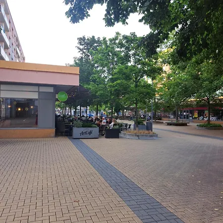 Moderni S Balkonem V Srdci Pardubic شقة