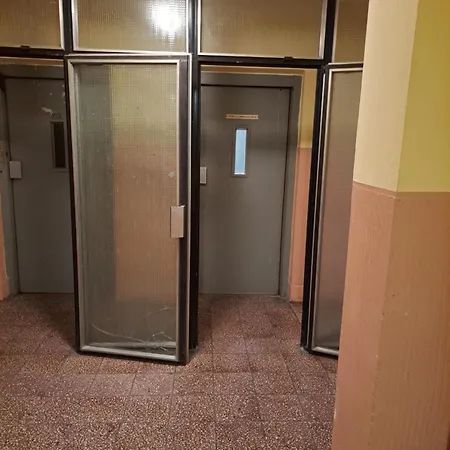 Moderni S Balkonem V Srdci Pardubic * パルドゥビツェ