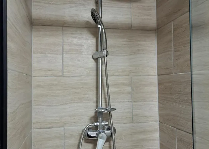 Moderni S Balkonem V Srdci Pardubic
